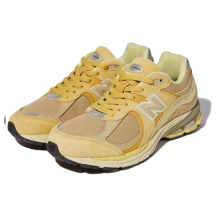 AURALEE X NEW BALANCE 2002R &