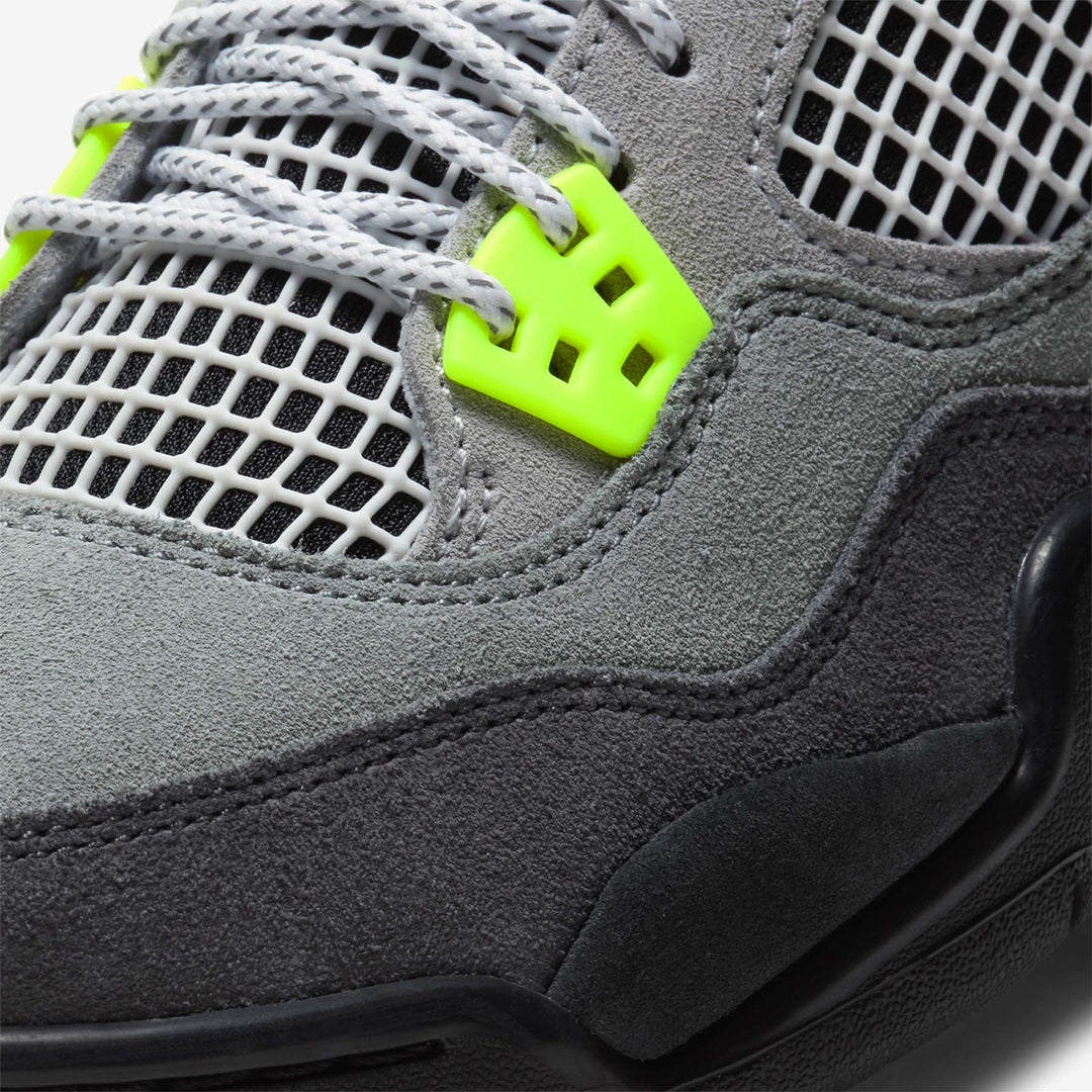 AIR JORDAN 4 RETRO SE GS &