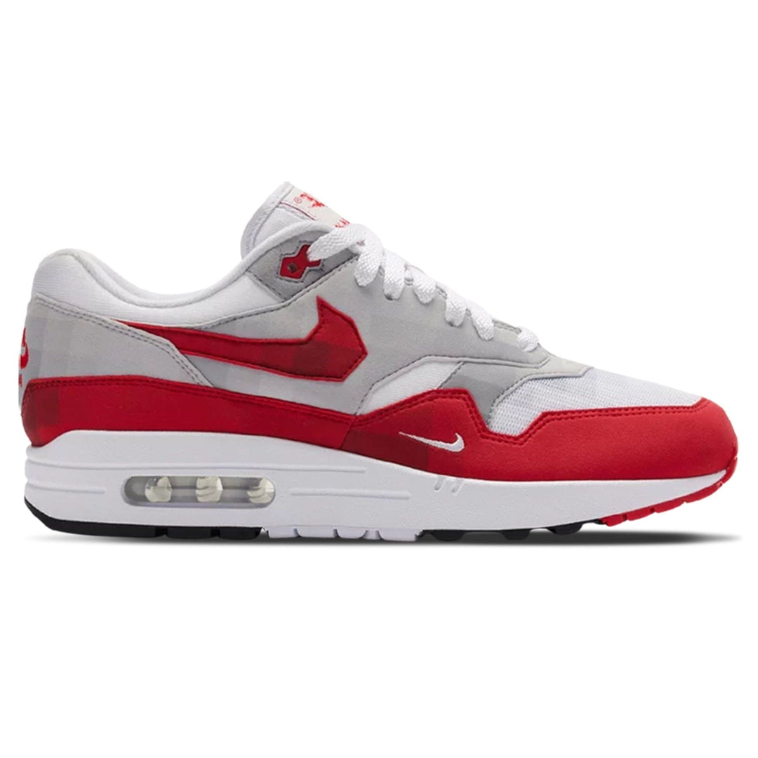 NIKE AIR MAX 1 &
