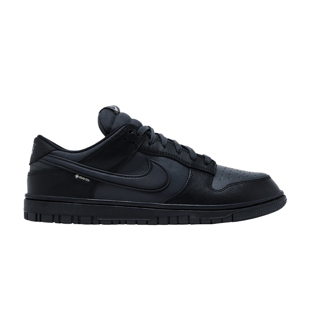NIKE DUNK LOW GORE-TEX TRIPLE BLACK