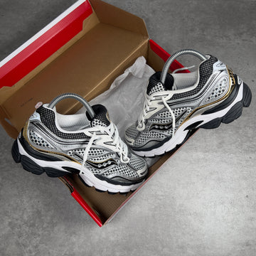 SAUCONY PROGRID OMNI 9 SILVER GOLD