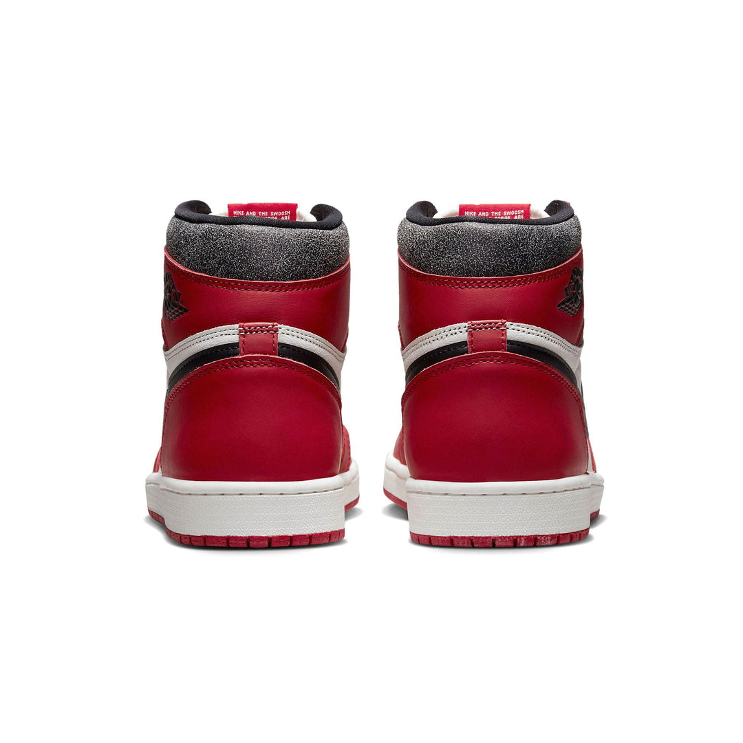 AIR JORDAN 1 RETRO HIGH OG &