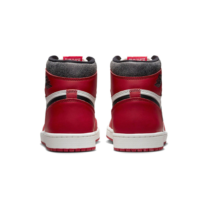 AIR JORDAN 1 RETRO HIGH OG &