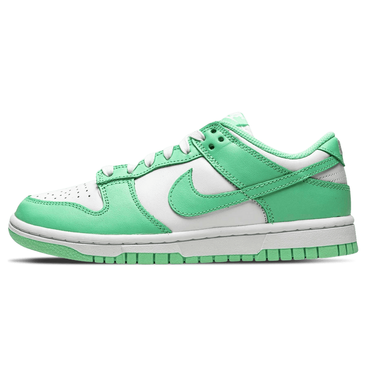 NIKE DUNK LOW WMNS &