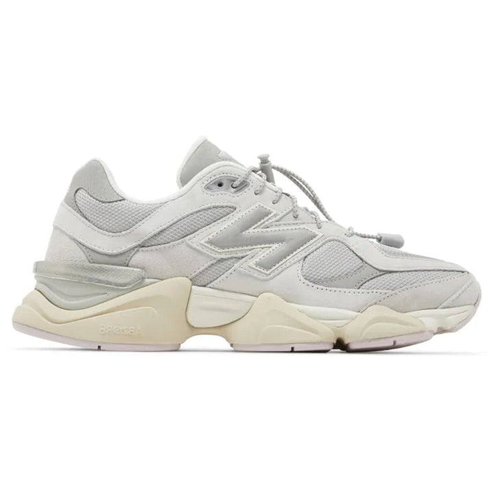 NEW BALANCE 9060 &