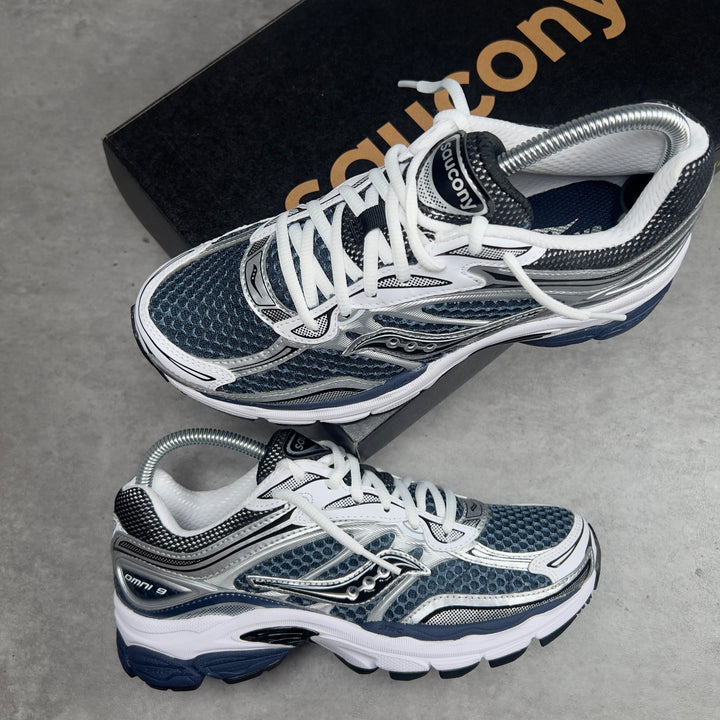 SAUCONY PROGRID OMNI 9 DEEP NAVY