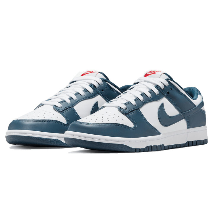 NIKE DUNK LOW &