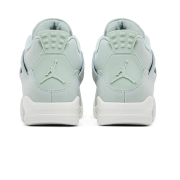 AIR JORDAN 4 WMNS RETRO 'SEAFOAM SAIL' — Stock