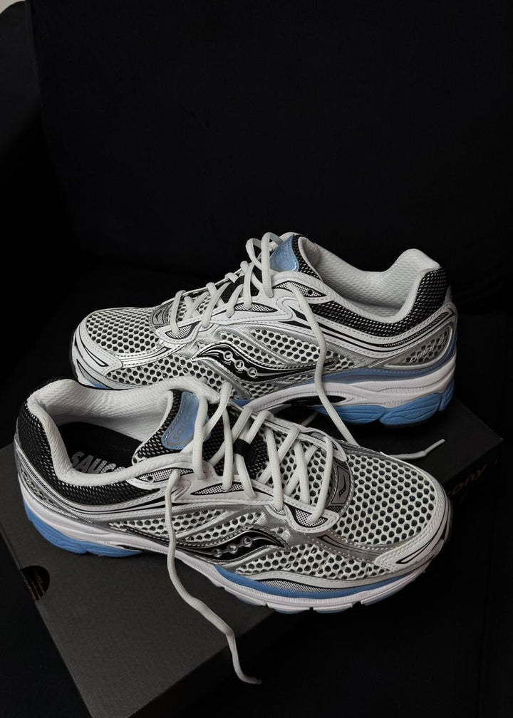 SAUCONY PROGRID OMNI 9 OG &