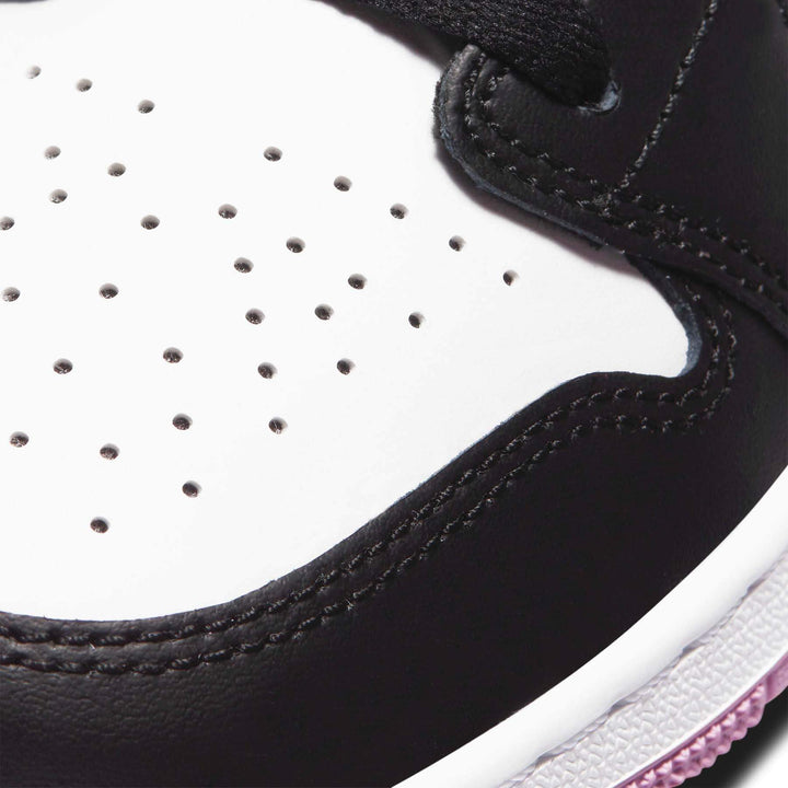 AIR JORDAN 1 MID GS &
