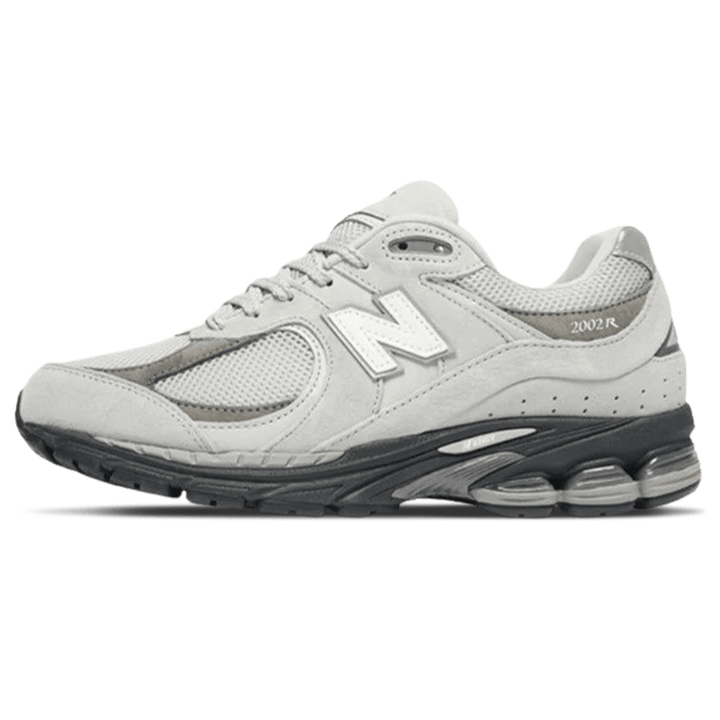 NEW BALANCE 2002R &