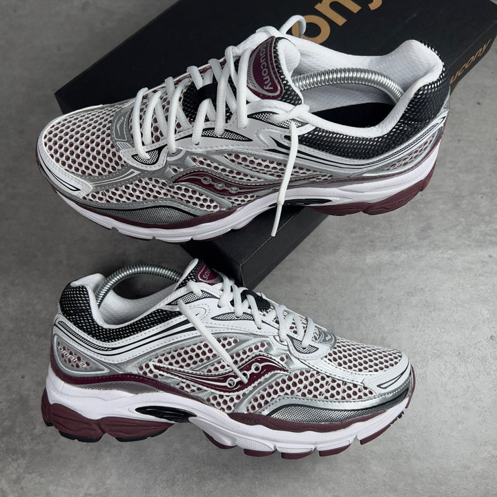 SAUCONY PROGRID OMNI 9 OG &