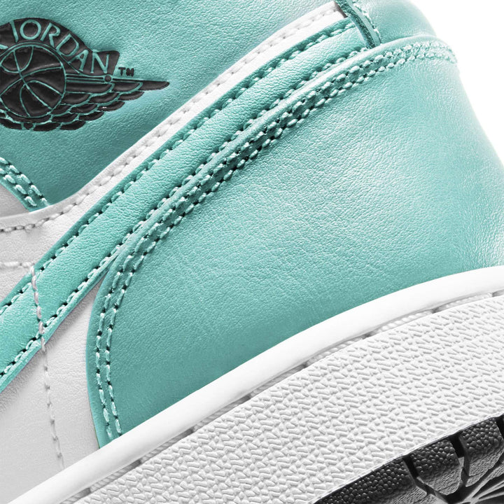 AIR JORDAN 1 MID GS &