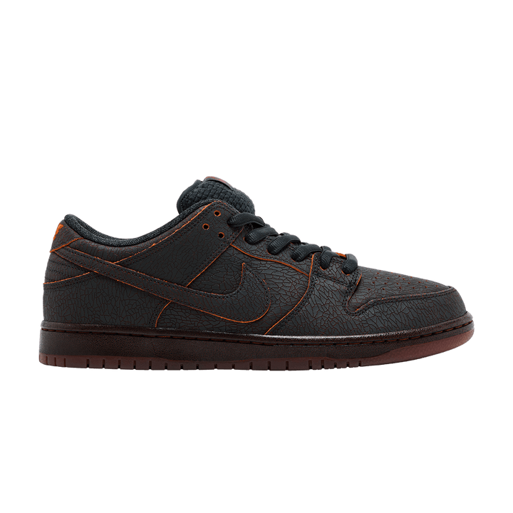 NIKE DUNK SB LOW KRAMPUS