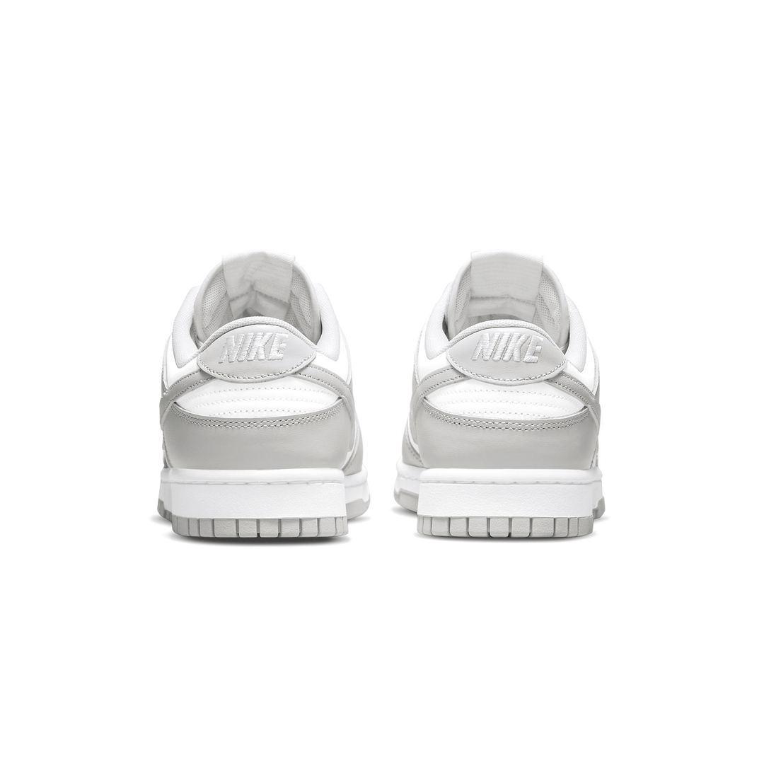 NIKE DUNK LOW &