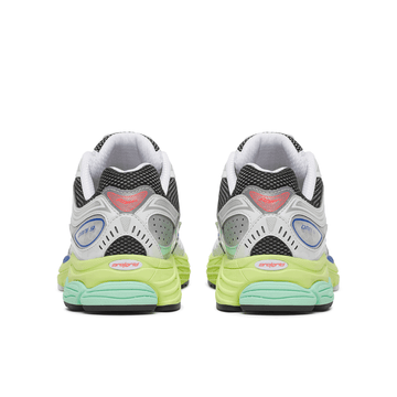 SAUCONY PROGRID OMNI 9 OG 'WHITE TART' — Stock