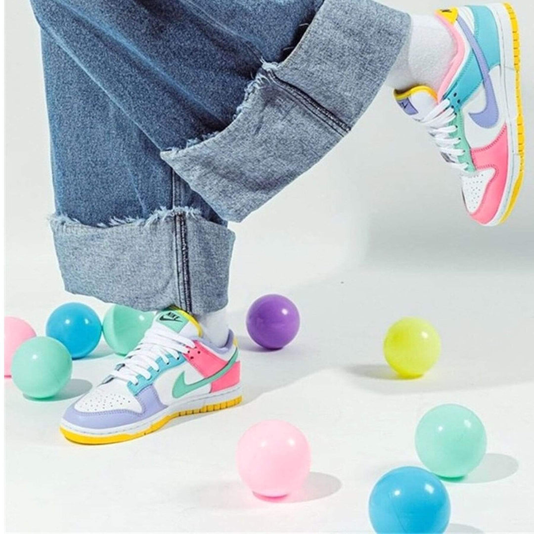 NIKE DUNK LOW SE WMNS &