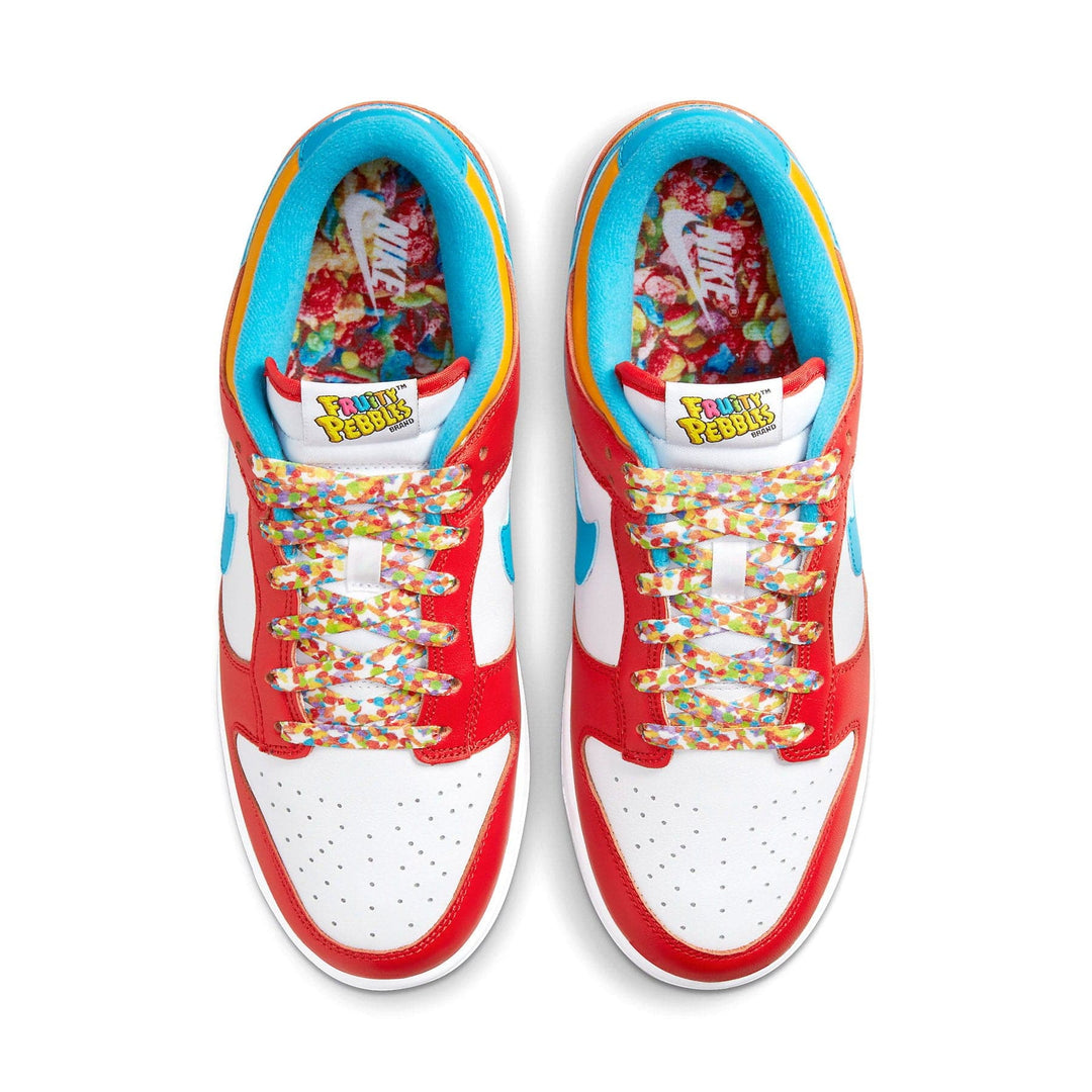 NIKE DUNK LOW QS &