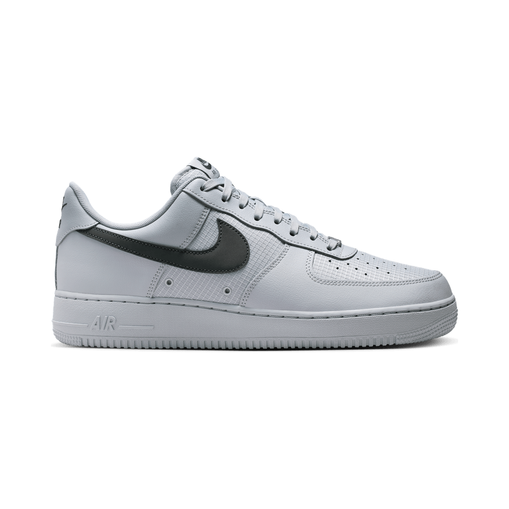 NIKE AIR FORCE 1 LV8 TECH WOLF GREY