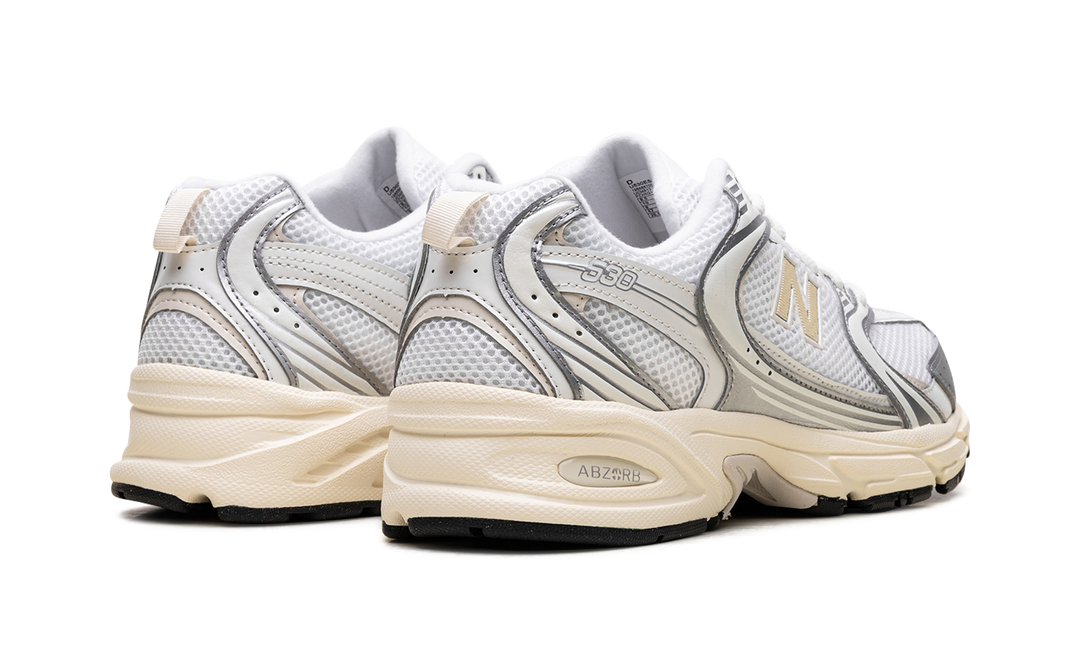 New Balance 530 &
