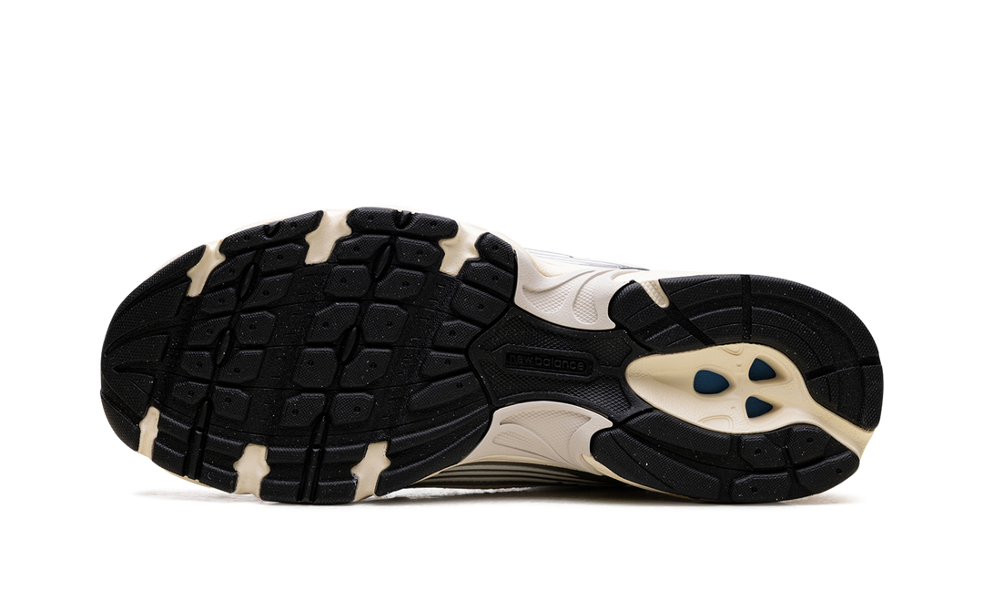 New Balance 530 &