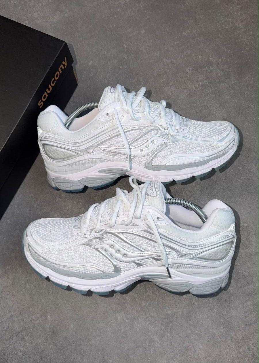 SAUCONY PROGRID OMNI 9 WHITE