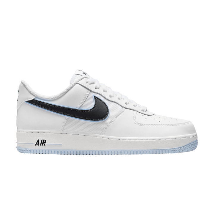 NIKE AIR FORCE 1 LOW &