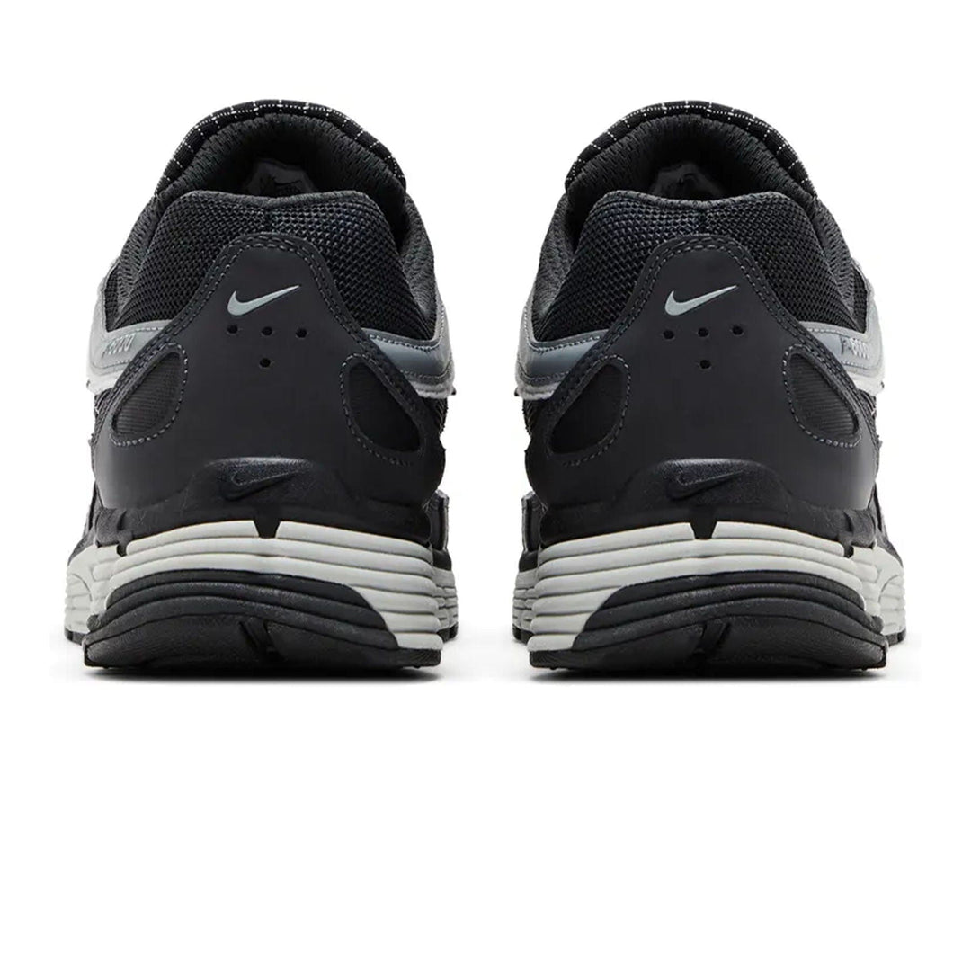 NIKE P-6000 PREMIUM &