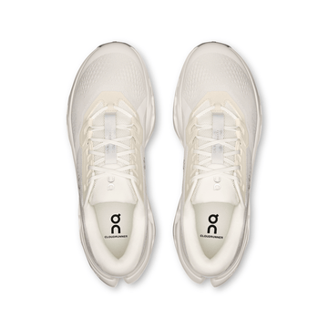 ON CLOUDRUNNER 3 'WHITE GLACIER' — Stock