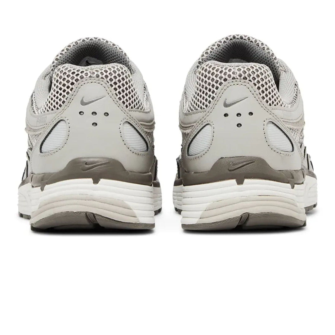 NIKE P-6000 PREMIUM &