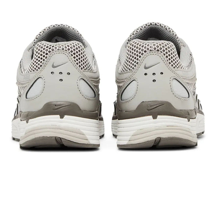 NIKE P-6000 PREMIUM &
