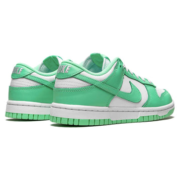 NIKE DUNK LOW WMNS 'GREEN GLOW' — Stock
