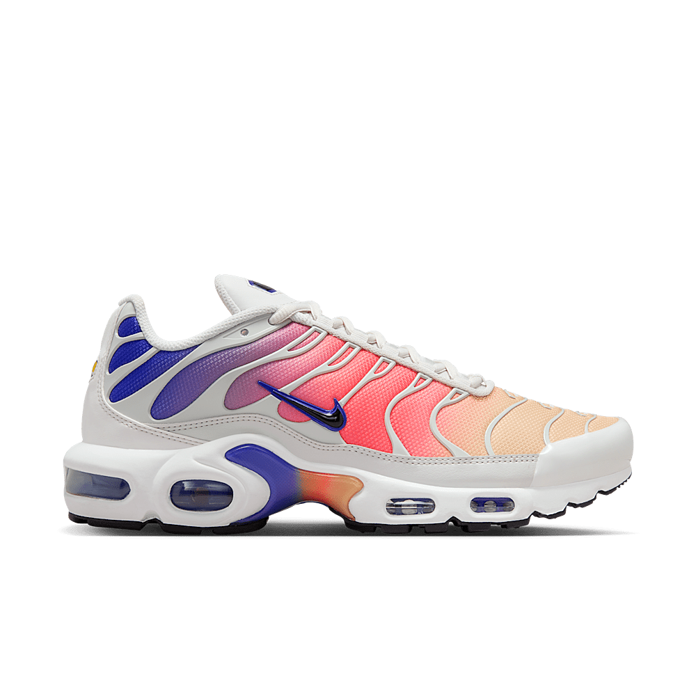 NIKE AIR MAX PLUS PERSIAN VIOLET LIGHT WILD MANGO (WOMEN&