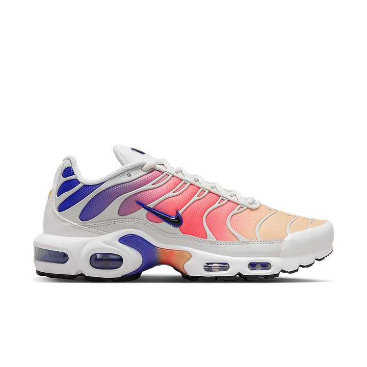 NIKE AIR MAX PLUS PERSIAN VIOLET LIGHT WILD MANGO (WOMEN&