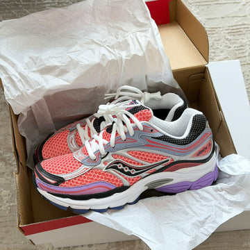 SAUCONY PROGRID OMNI 9 PINK PURPLE - USA EXCLUSIVE