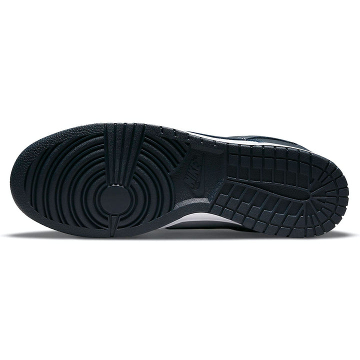 NIKE DUNK LOW &