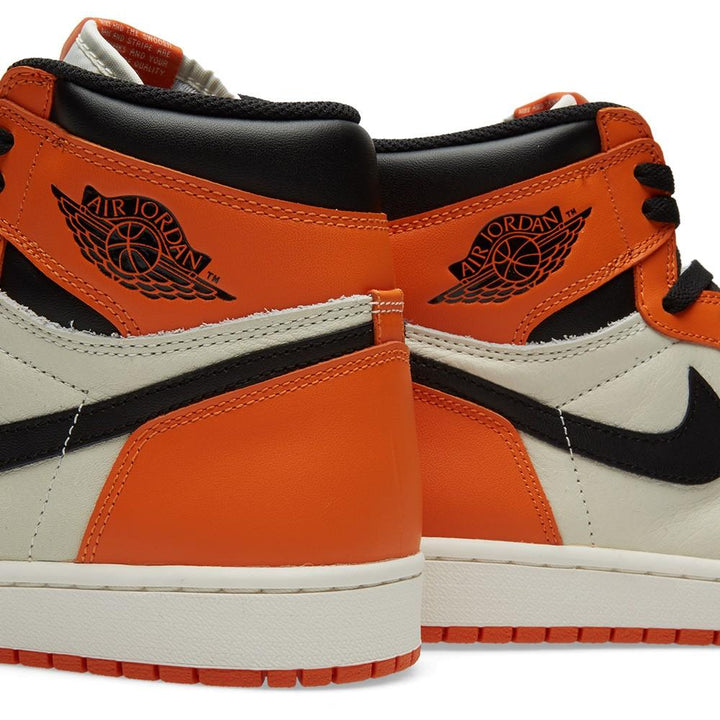 AIR JORDAN 1 RETRO HIGH OG &