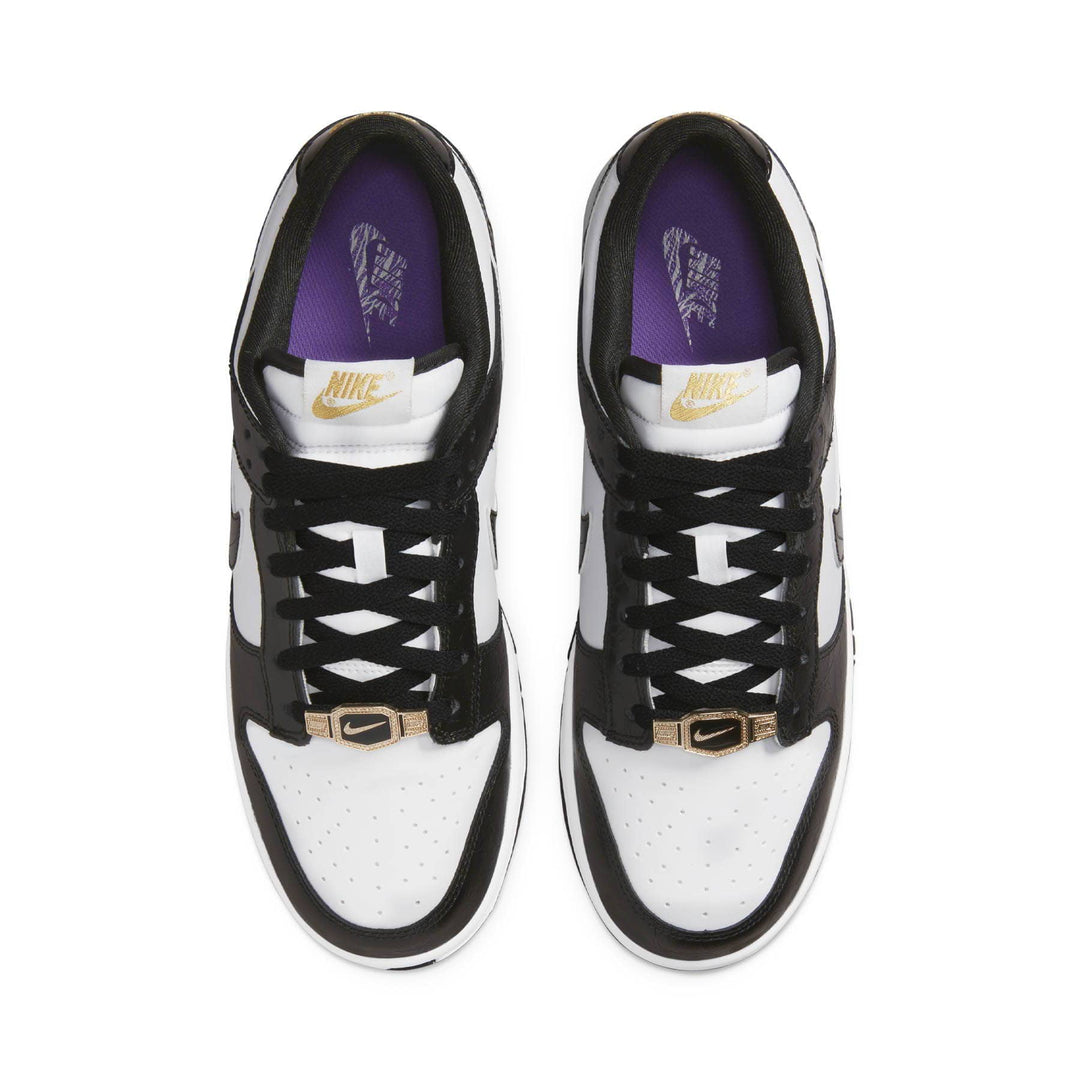 NIKE DUNK LOW &