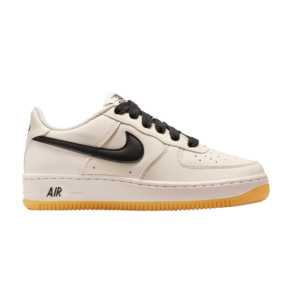 NIKE AIR FORCE 1 LOW LV8 SOFT PEARL GUM BLACK (GS)