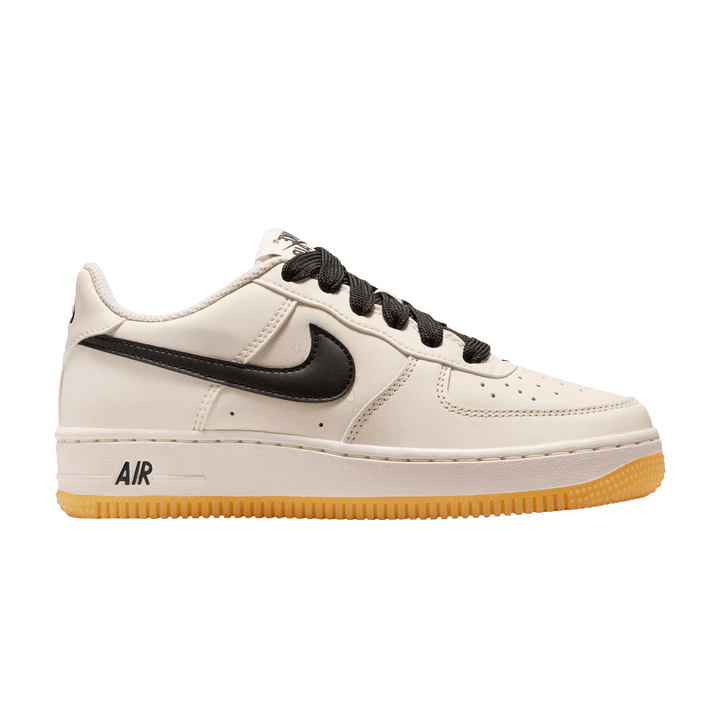 NIKE AIR FORCE 1 LOW LV8 SOFT PEARL GUM BLACK (GS)
