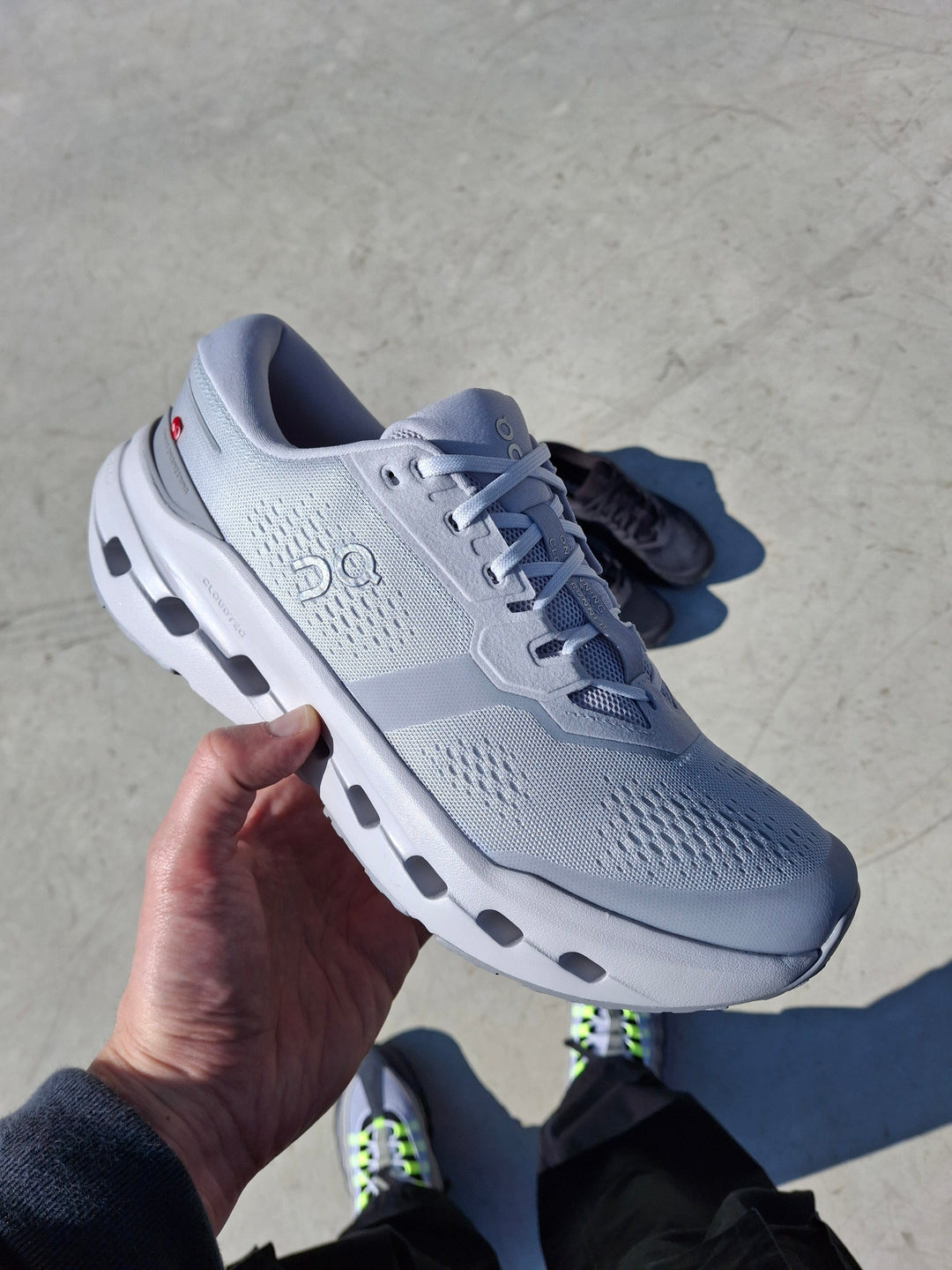 ON RUNNING CLOUDRUNNER 3 GLACIER ALLOY
