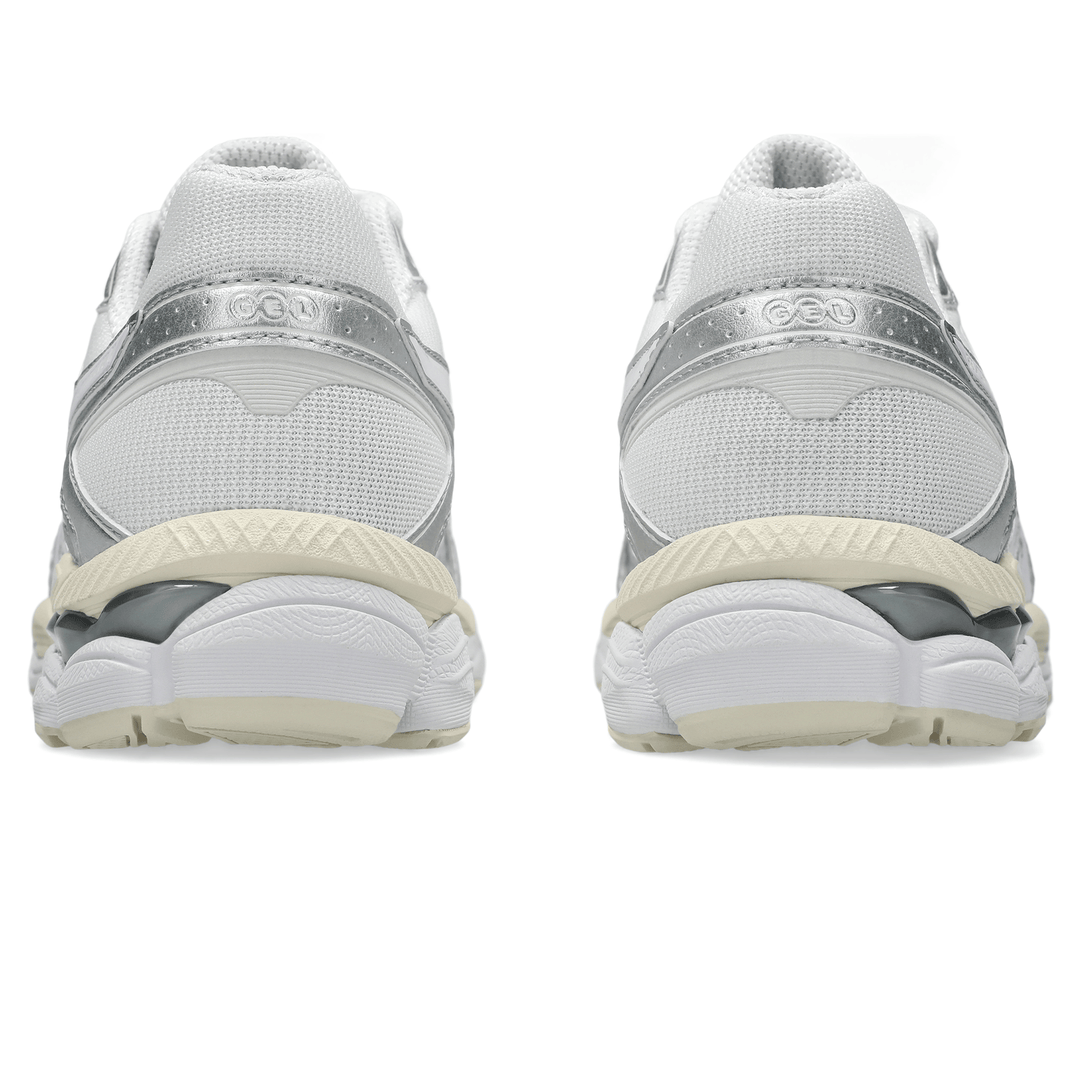 ASICS GEL CUMULUS 16 &