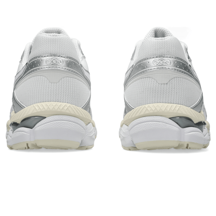 ASICS GEL CUMULUS 16 &