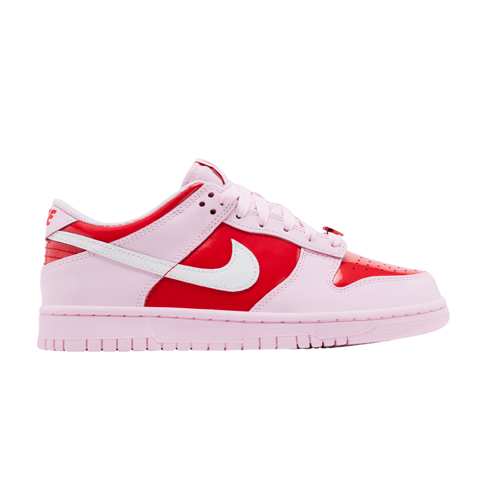 NIKE DUNK LOW VALENTINE&