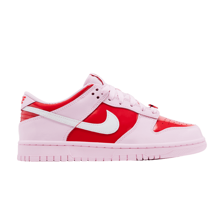 NIKE DUNK LOW VALENTINE&