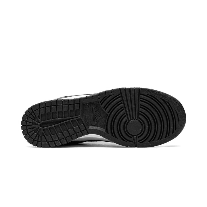 NIKE DUNK LOW NEXT NATURE WHITE BLACK PANDA (WOMEN&