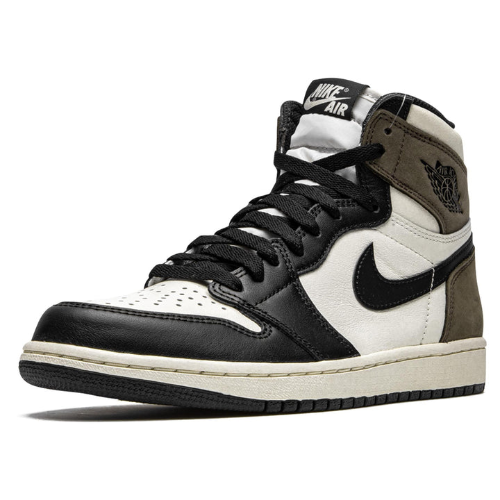 AIR JORDAN 1 RETRO HIGH OG &