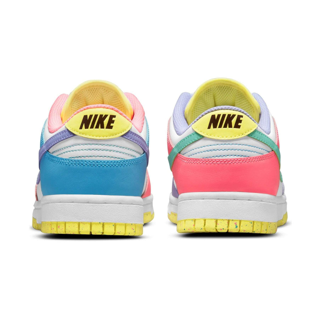 NIKE DUNK LOW SE WMNS &