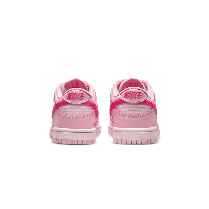 NIKE DUNK LOW GS &