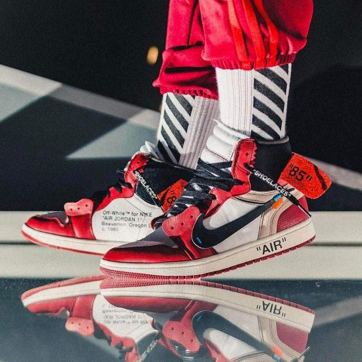 OFF-WHITE X AIR JORDAN 1 CHICAGO